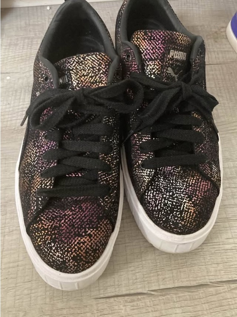Puma Women's Black Iridescent Multi-Color Low-Top Sneakers